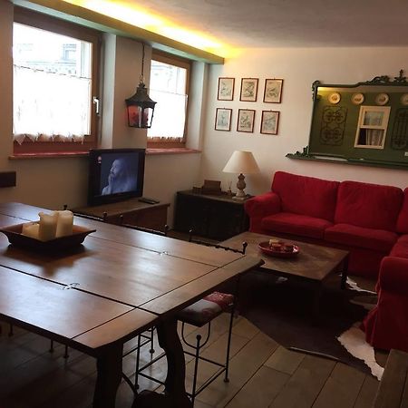 meschihouse - Chesa Engadina Apartment Samedan Bagian luar foto